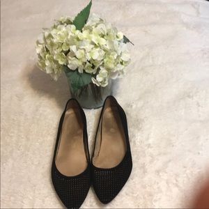 Vionic size 9 suede flats